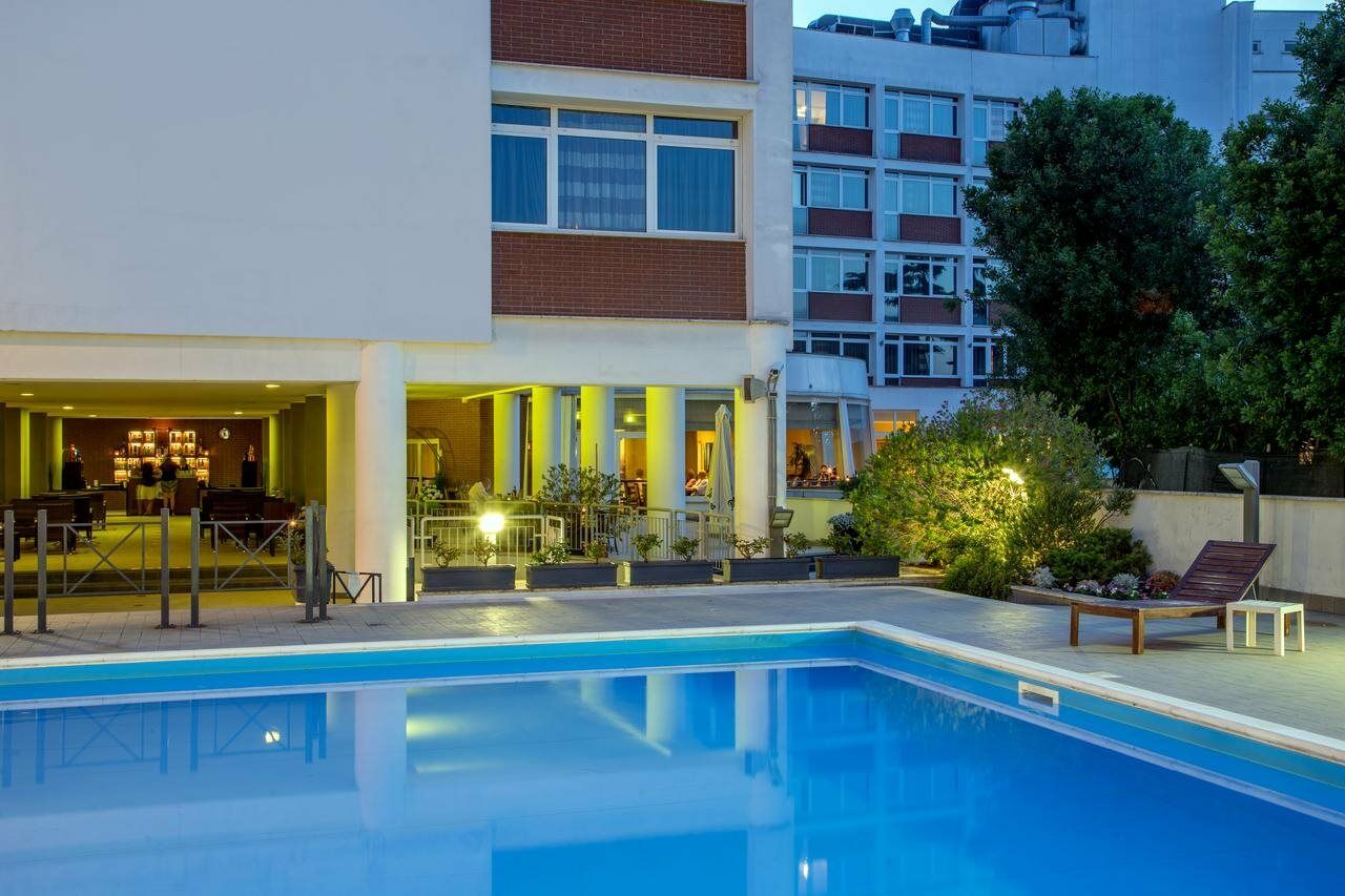 Hotel Capannelle Roma Exteriér fotografie